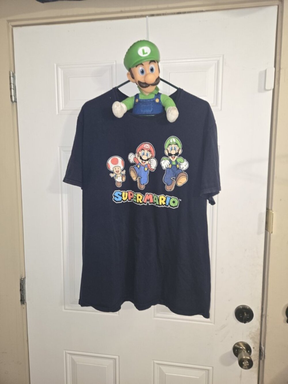 Mario Brothers 2023 The Movie Luigi Figures 15 Inch figure  + 2XL Shirt